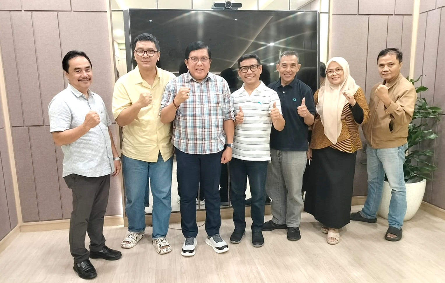 Rapat Pertemuan dengan PT. Piranti Energi membahas tentang Suplai Gas Industri.